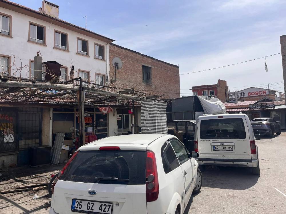 Konya'da herkesin hayatında en az 1 kez alışveriş yaptığı çarşı yıkılıyor 10